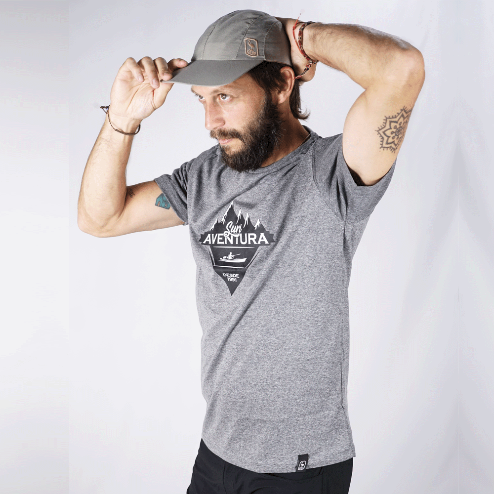 Gorra con visera