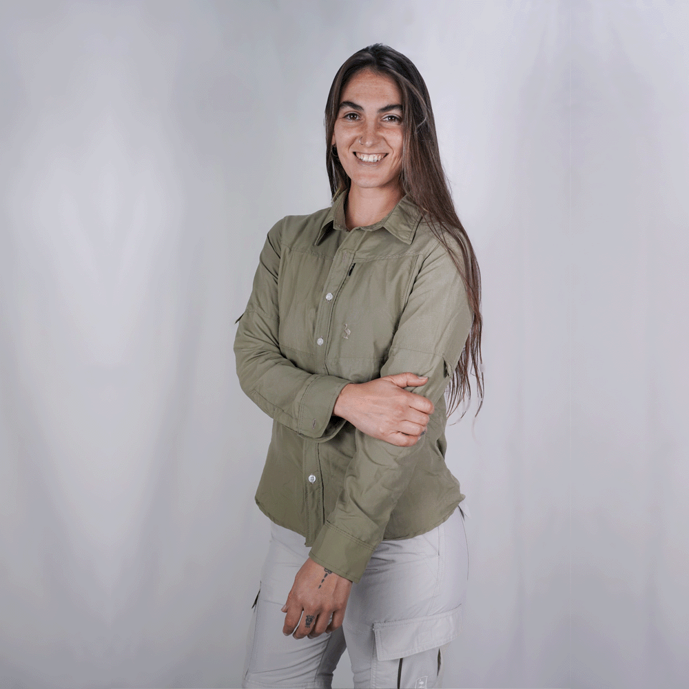 Camisa ventilada de mujer